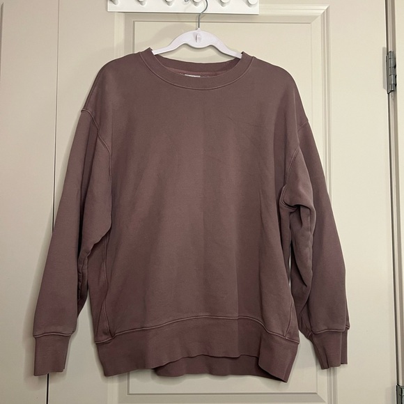 Aritzia Mauve Sweater - Picture 1 of 3